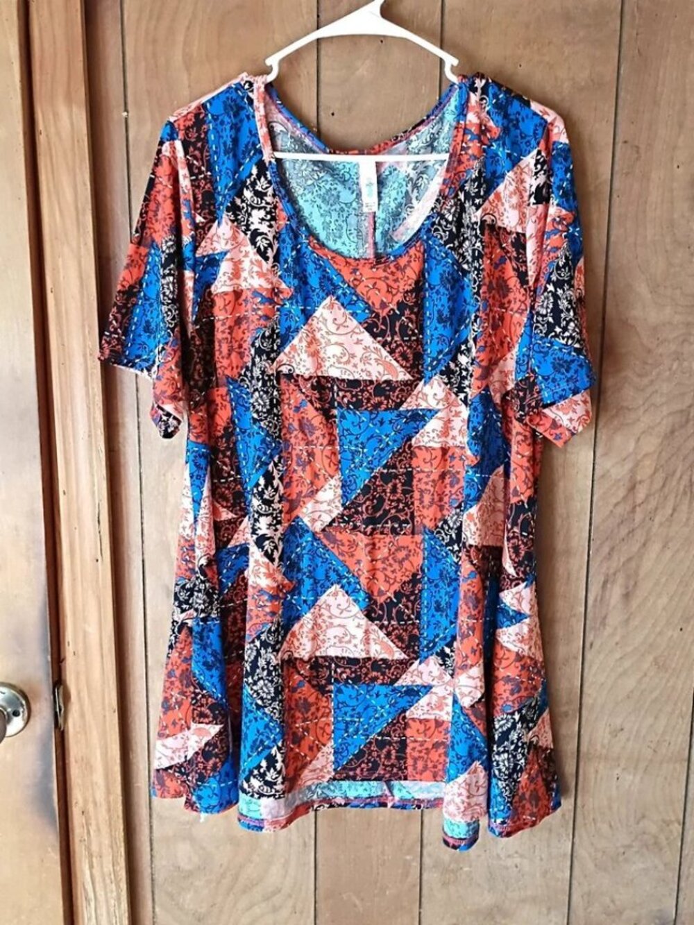 LuLaRoe Womens 3X Pullover Top Multicolor Geometric Print Short Sleeve Stretch
